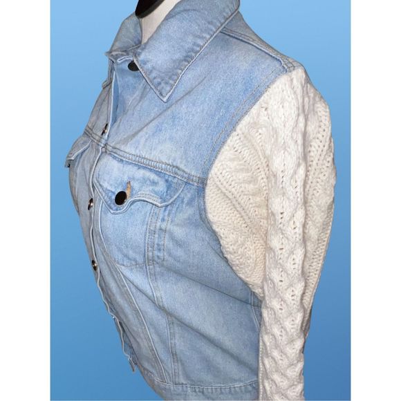 POL Denim Jean Jacket  W/ Cable Knit Sleeves Size Large - Picture 3 of 6